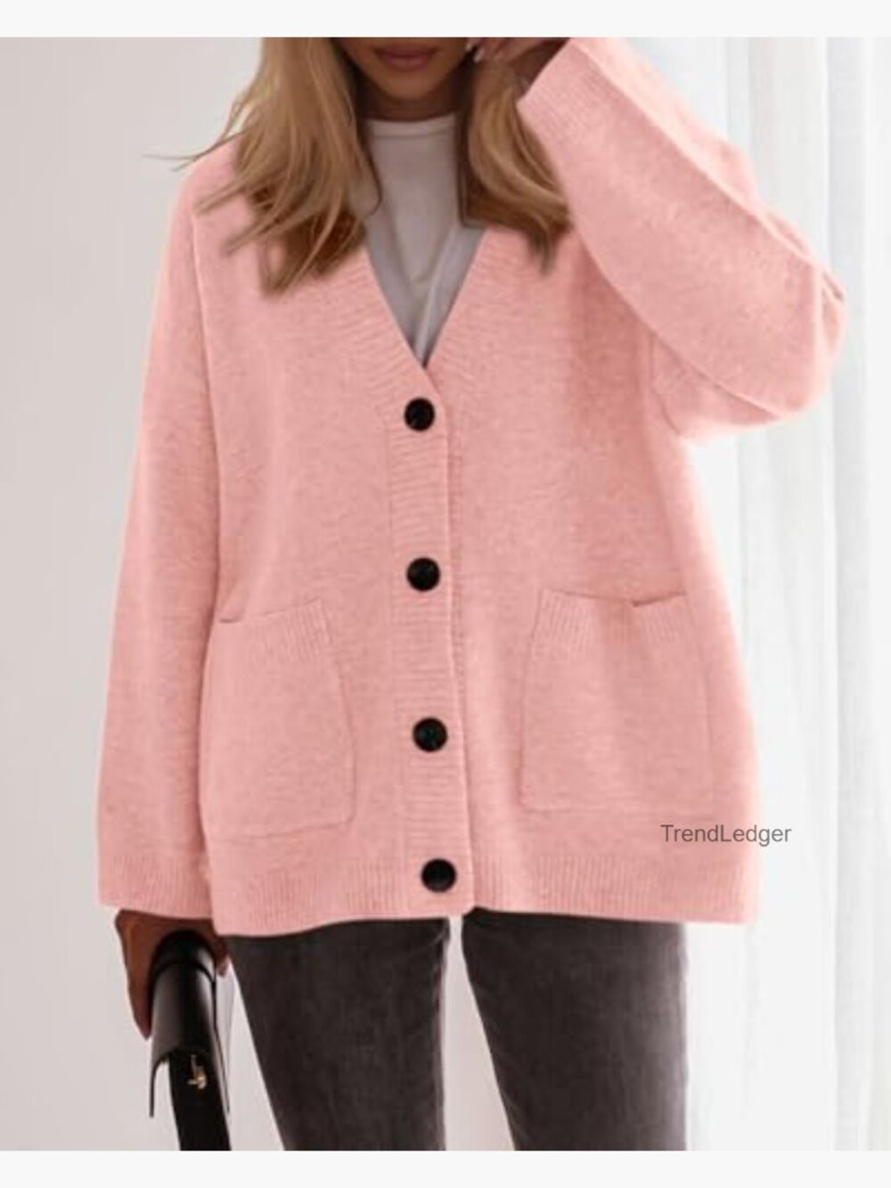 Oversized Chunky Knit Cardigan with Pockets V-Neck Loose Fit Long Sleeve - Picture 4 of 7